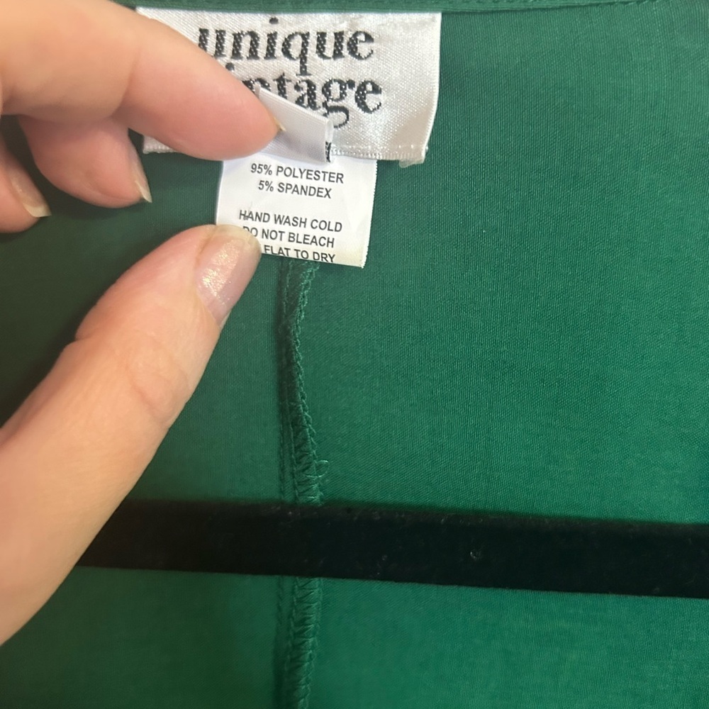 Unique Vintage Elegant Green Wrap Dress - Picture 5 of 6